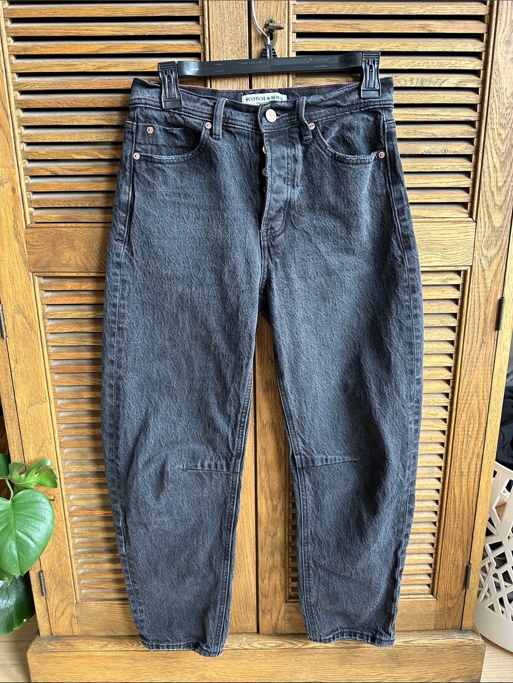 Scotch & Soda womens Black barrel Jeans